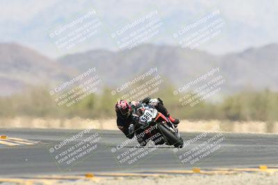 media/Apr-20-2025-CVMA (Sun) [[39090e8767]]/Race 9-Formula LW Twins Shootout/